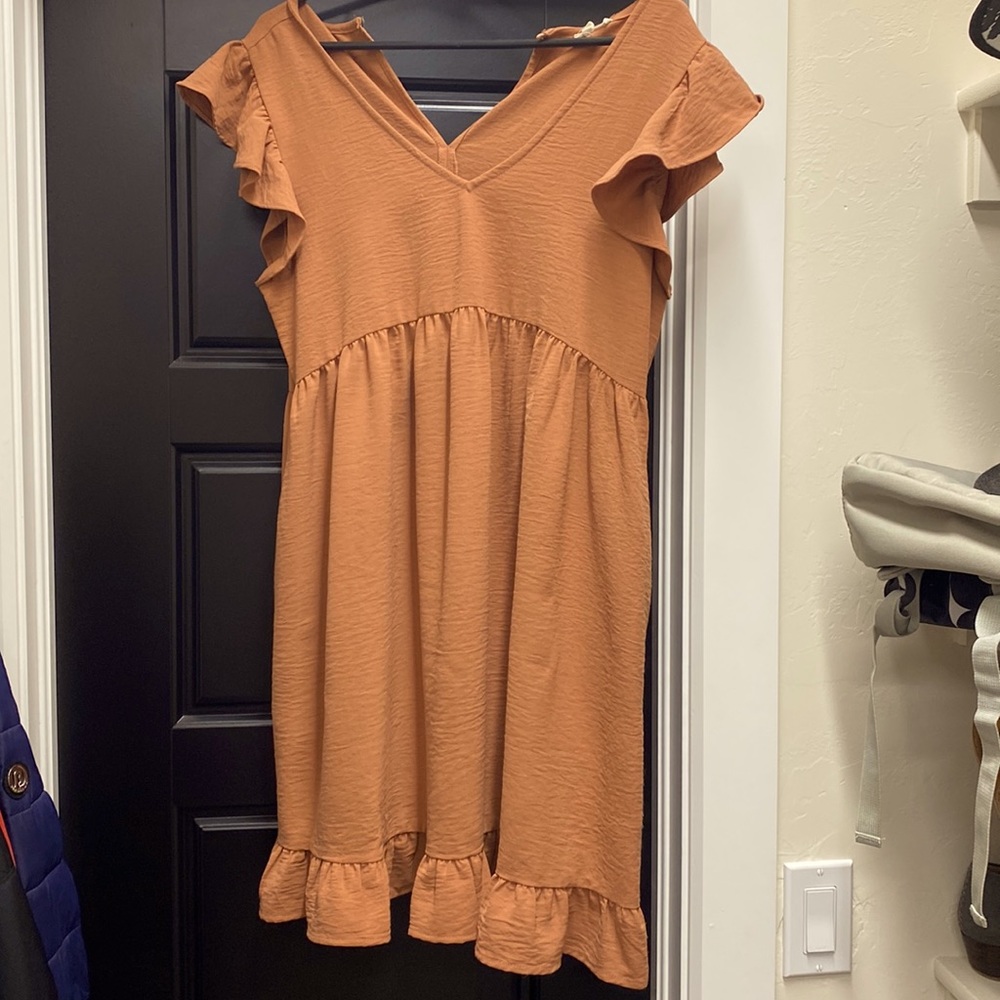 Cute burnt orange summer dress.
